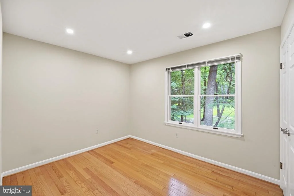 Photo of 15221 REDGATE DRIVE