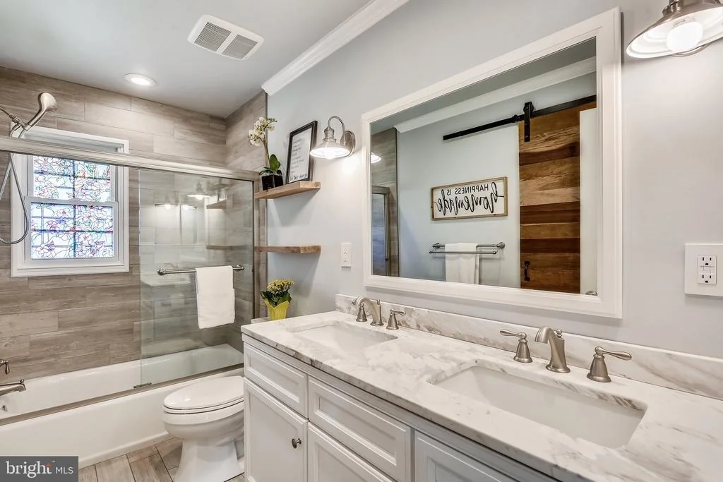 Photo of 24120 DOREEN DRIVE