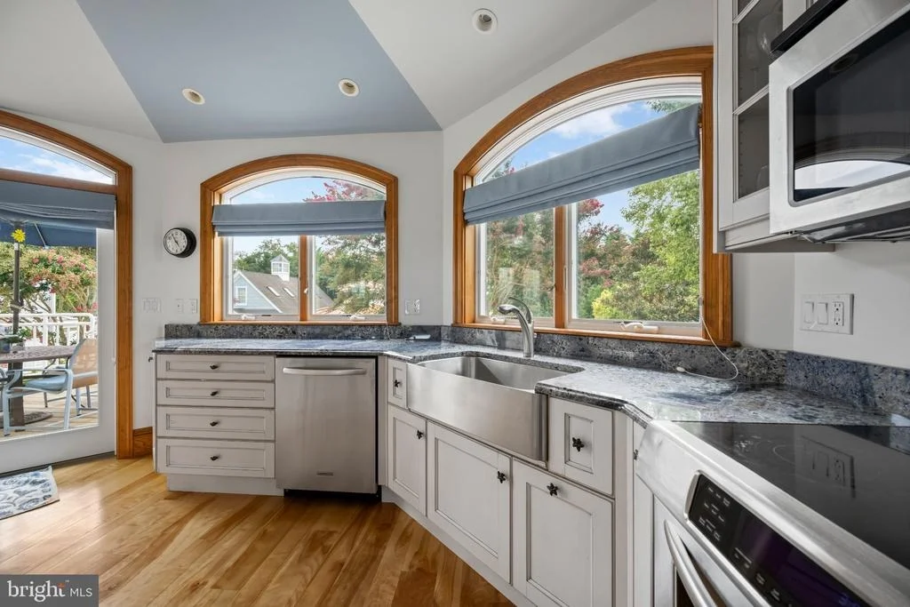 Photo of 632 PILOTTOWN ROAD