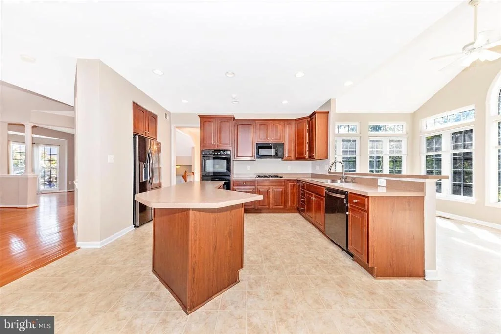 Photo of 12406 FALLEN TIMBERS CIRCLE