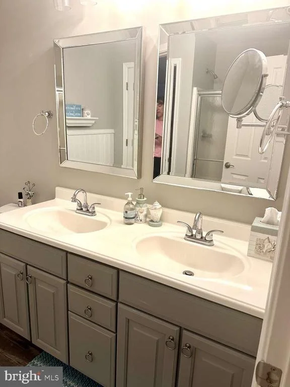 Photo of 49 EAGLE DRIVE