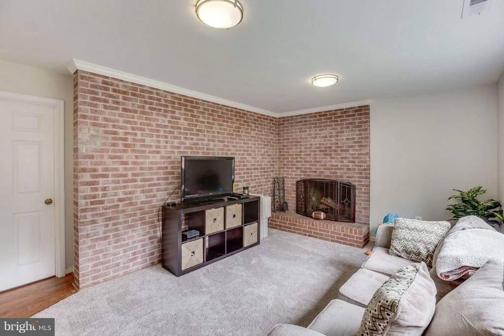 Photo of 10919 MAPLE STREET
