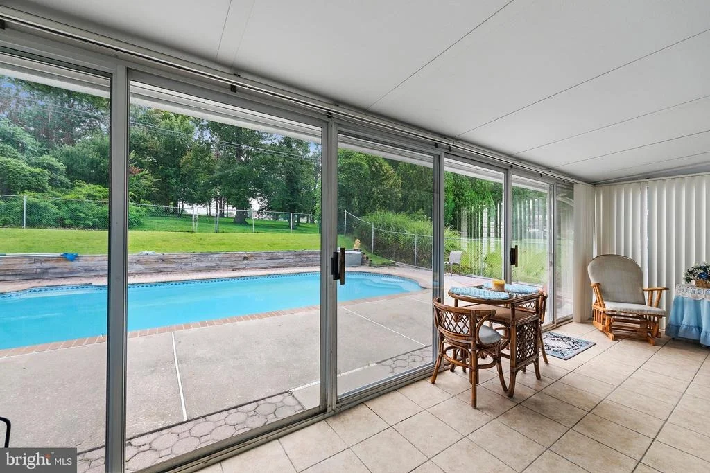 Photo of 5608 HUNTSMOOR ROAD