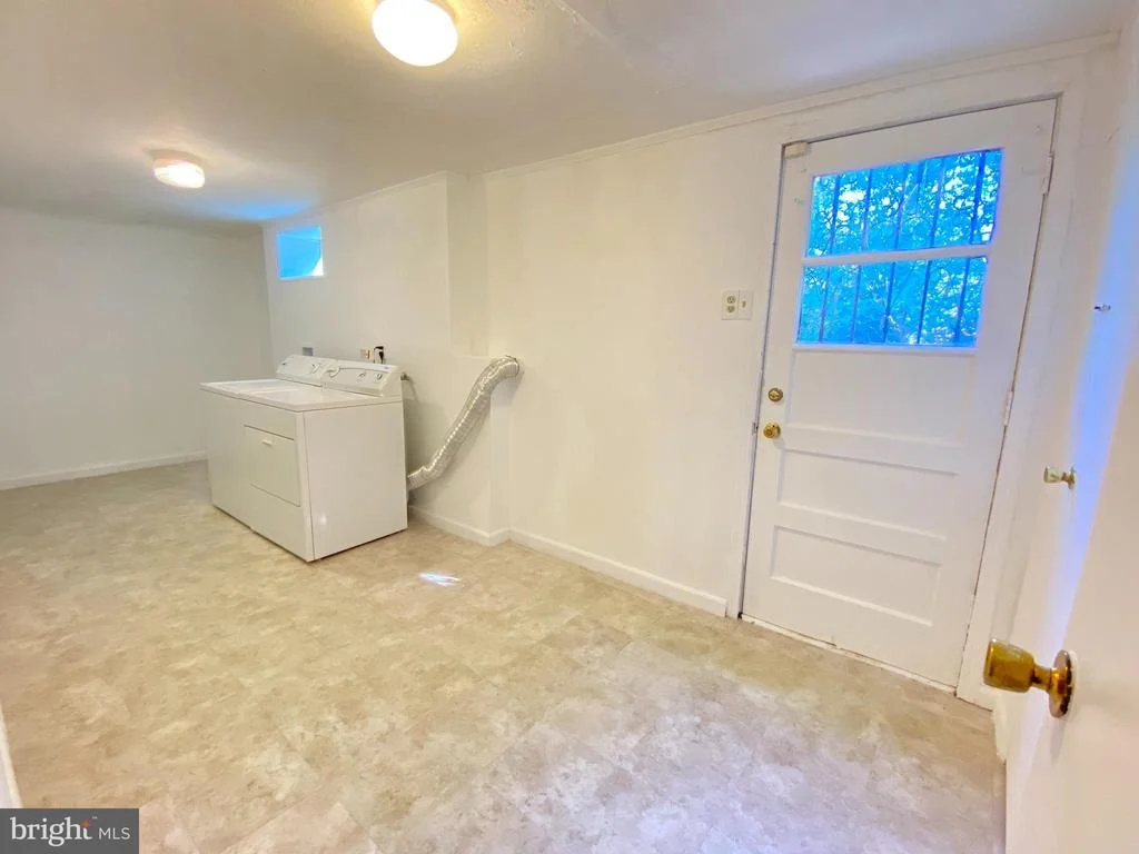Photo of 20 THURSTON DRIVE