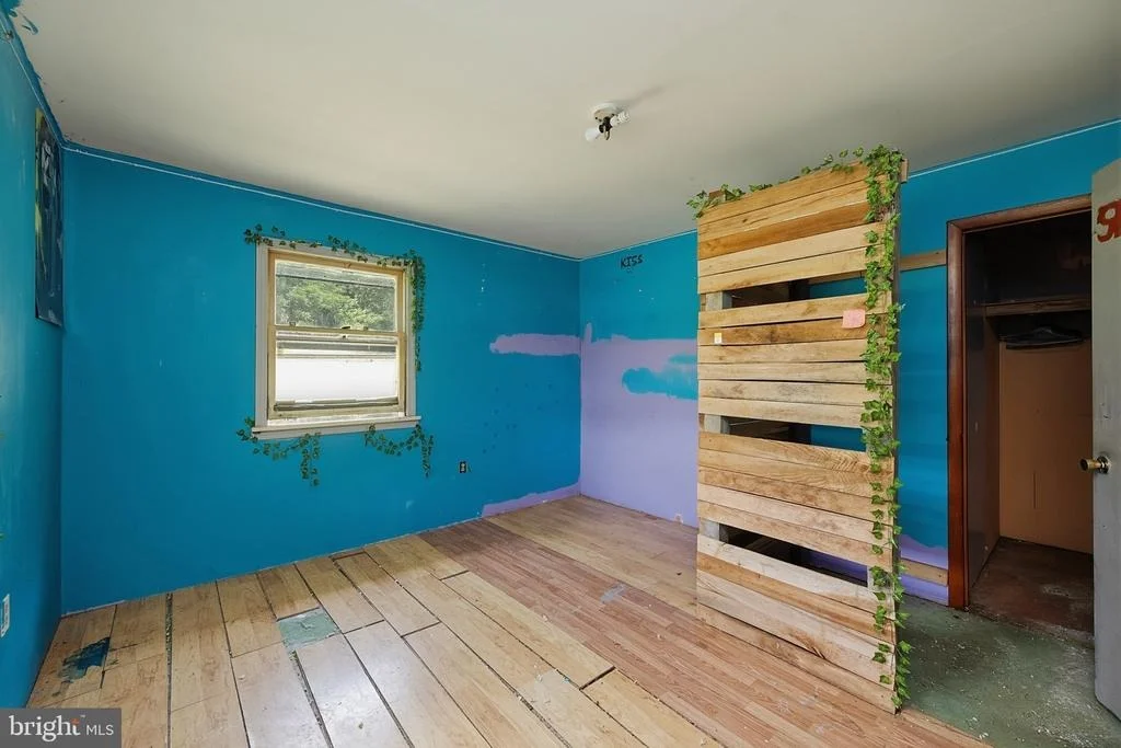 Photo of 828 LEE ROAD