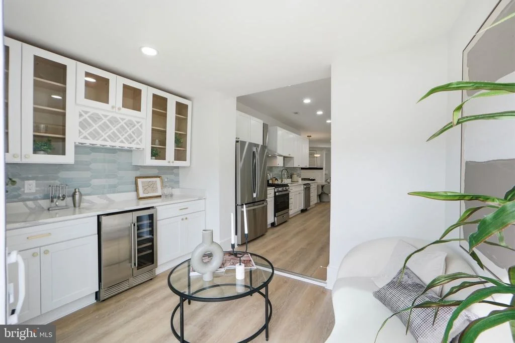 Photo of 325 14TH STREET NE