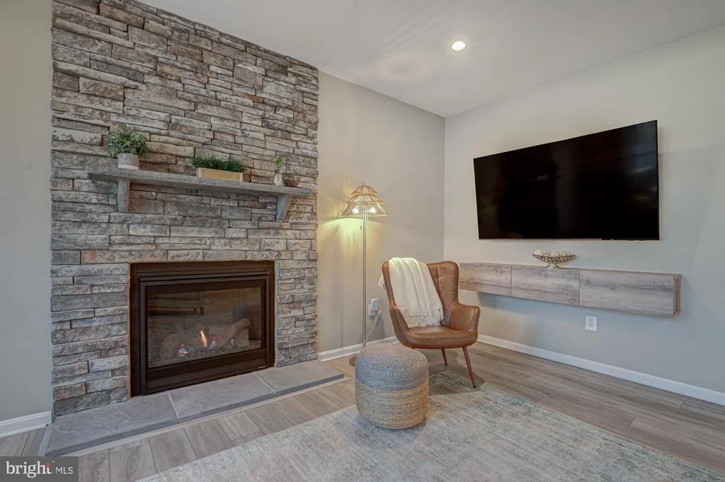 Photo of 507 CHERRY BARK ROAD