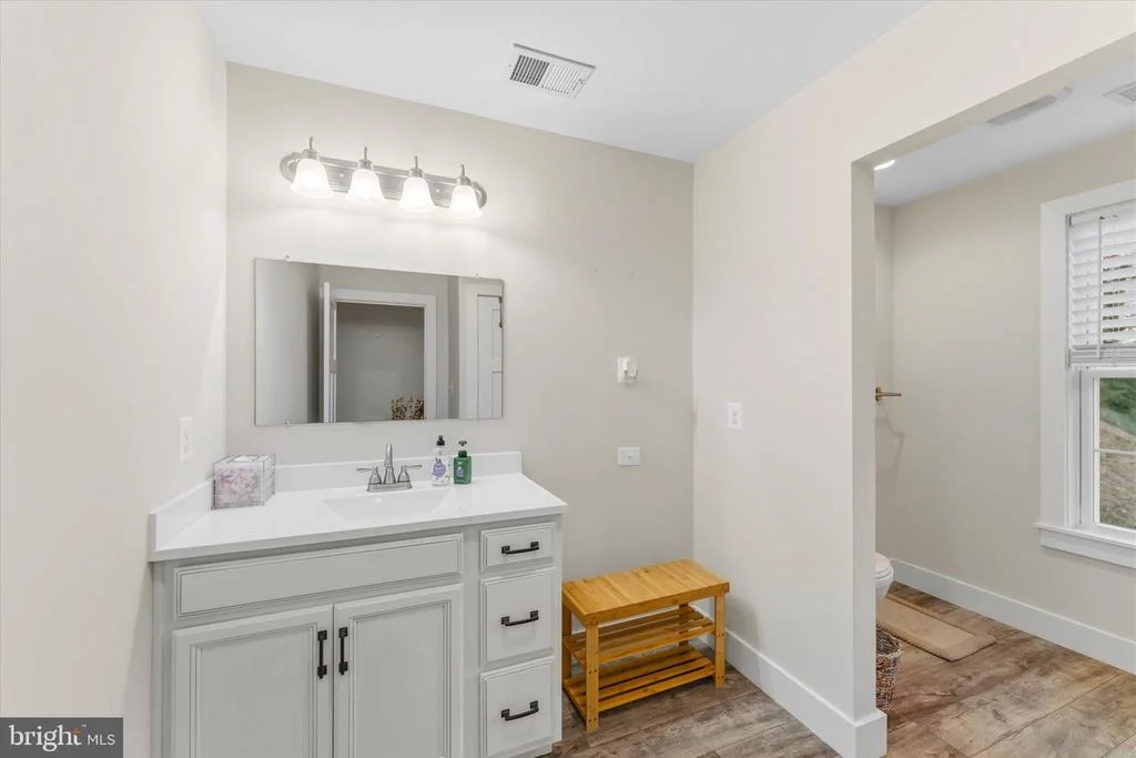 Photo of 236 DELMAS TRAIL