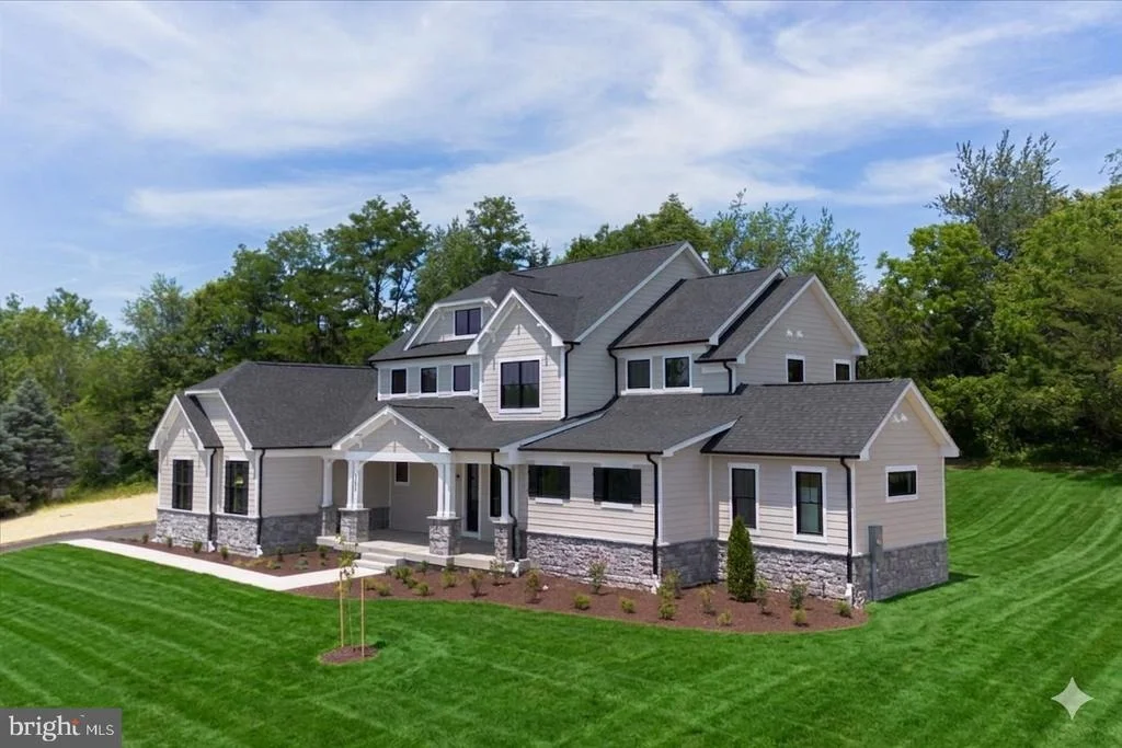 Photo of 3237 PARK MILLS ROAD