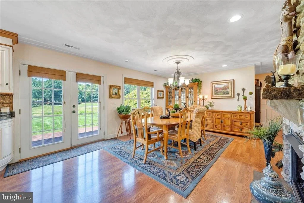Photo of 2170 LONE IVY ROAD
