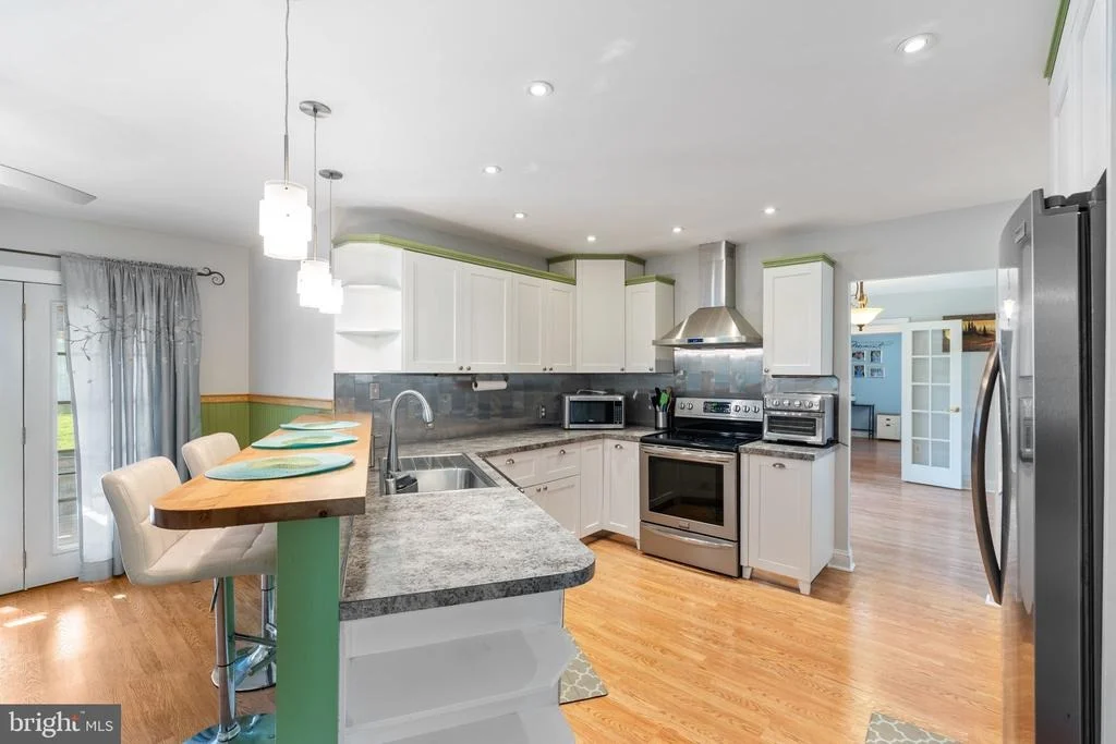 Photo of 2817 STONYBROOK DRIVE
