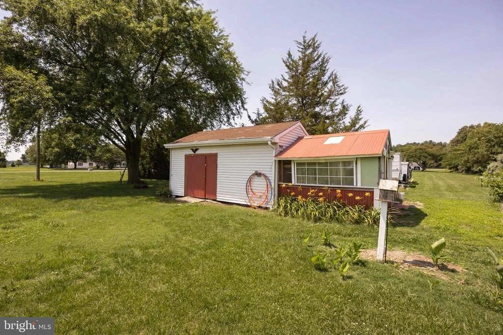 Photo of 8525 N WEST ROAD