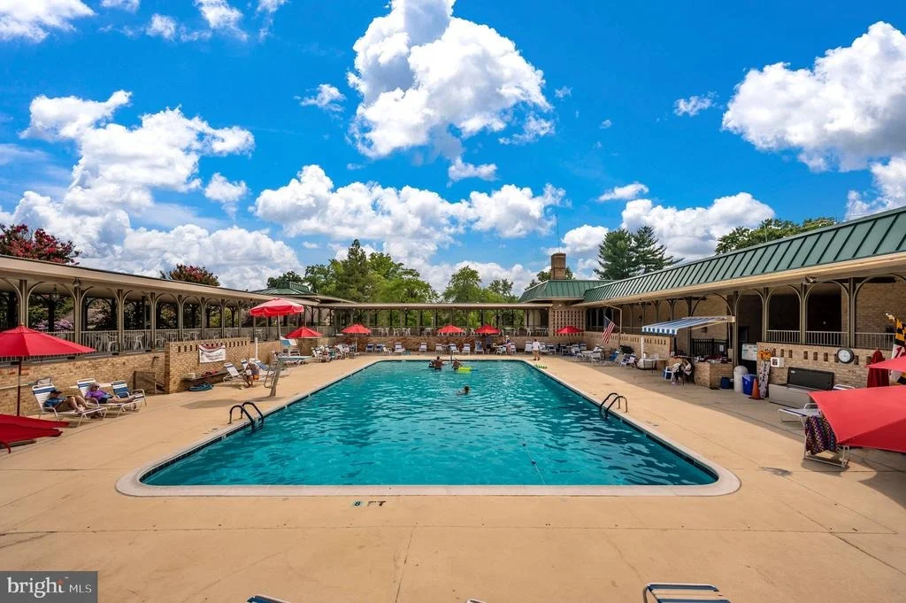 Photo of Unit 102F at 3642 GLENEAGLES DRIVE
