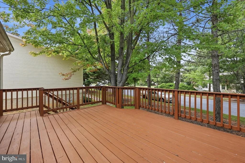 Photo of 2429 BEAR DEN ROAD