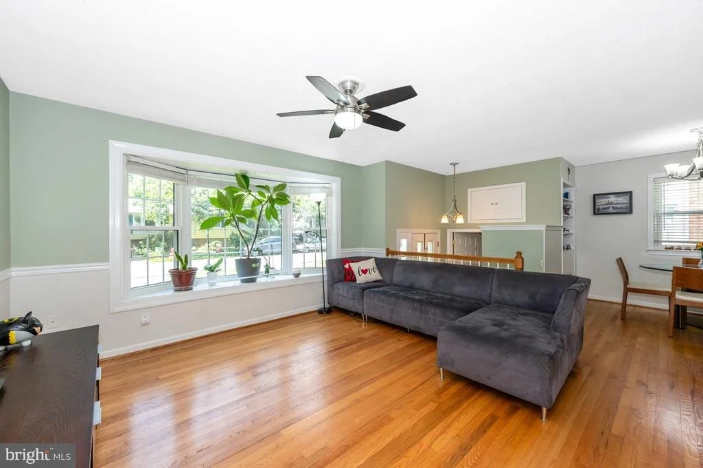 Photo of 10113 DAY AVENUE