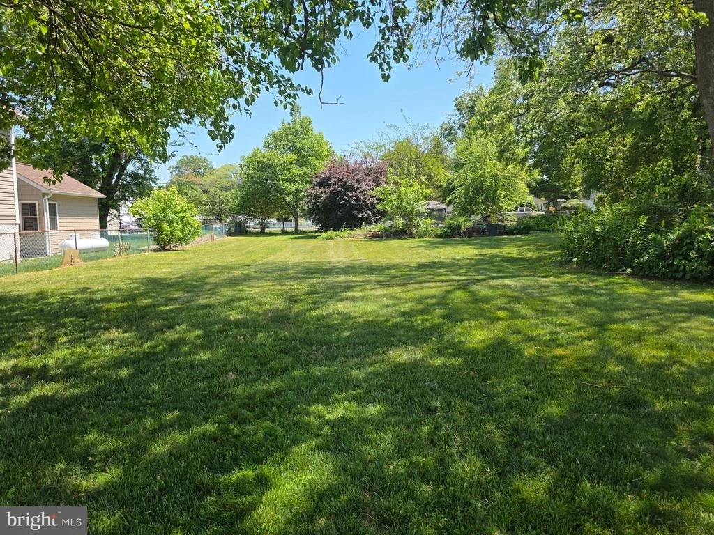 Photo of 145 EDGEWATER DRIVE