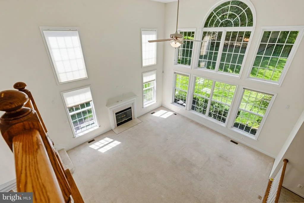 Photo of 915 ZENITH DRIVE