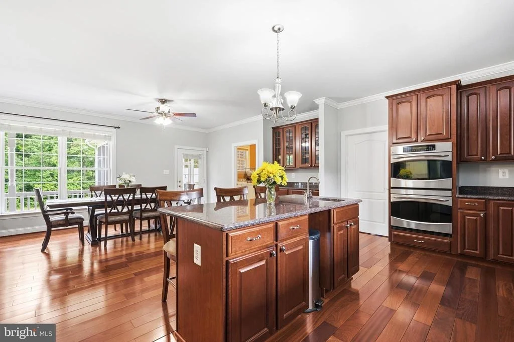 Photo of 4570 HAWTHORNE ROAD