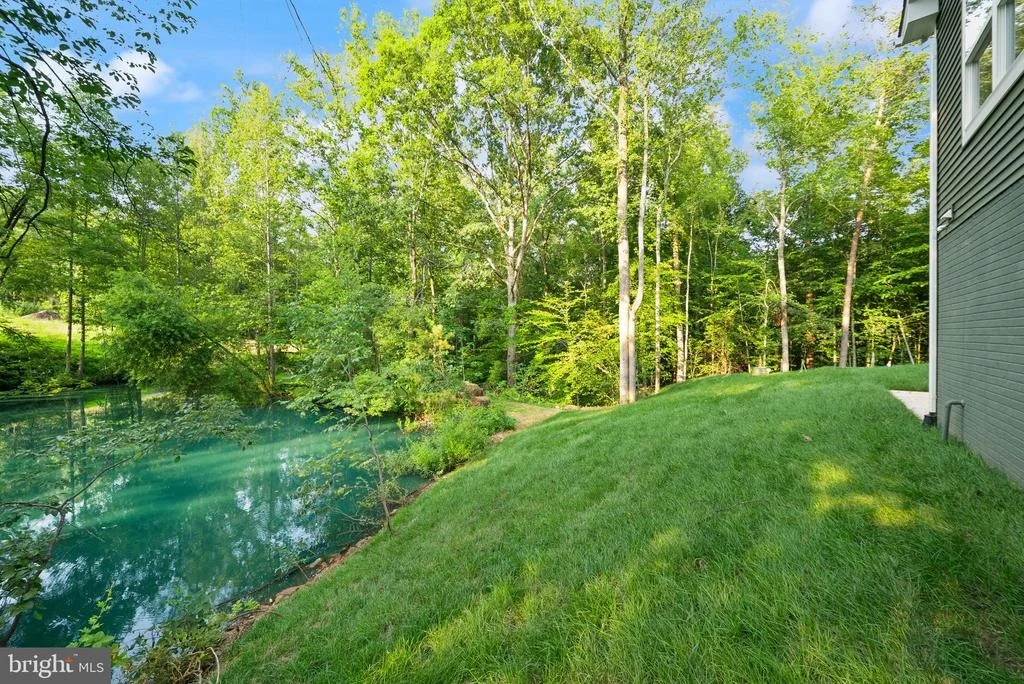 Photo of 8020 PINNACLE RIDGE DRIVE