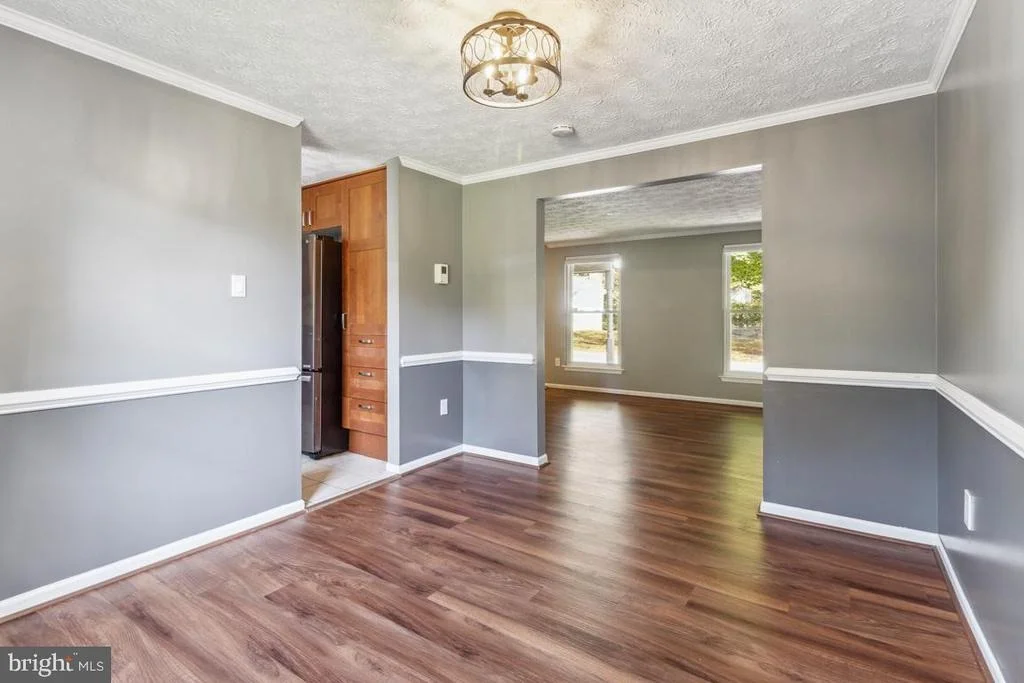 Photo of 8032 RED JACKET WAY
