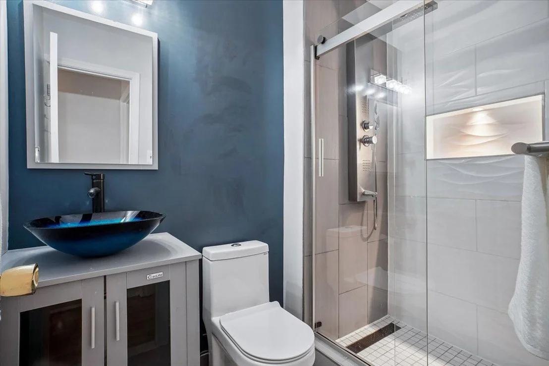 Photo of 11104 LORAN ROAD