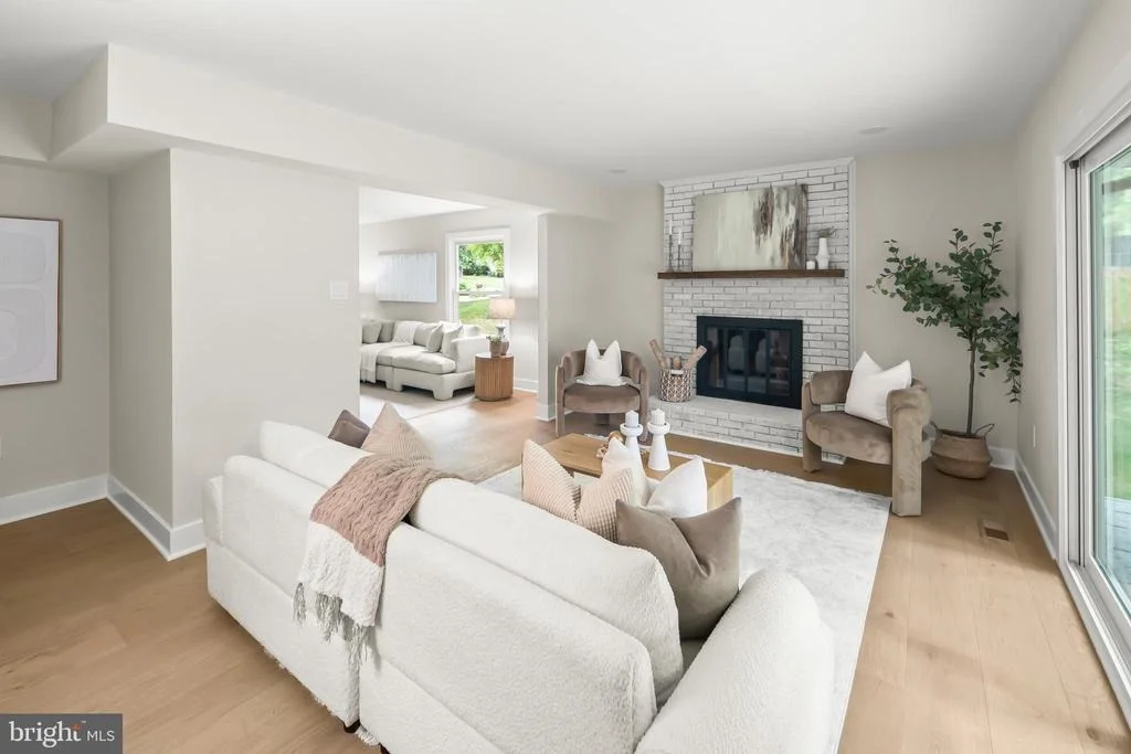 Photo of 9137 ROCKEFELLER LANE