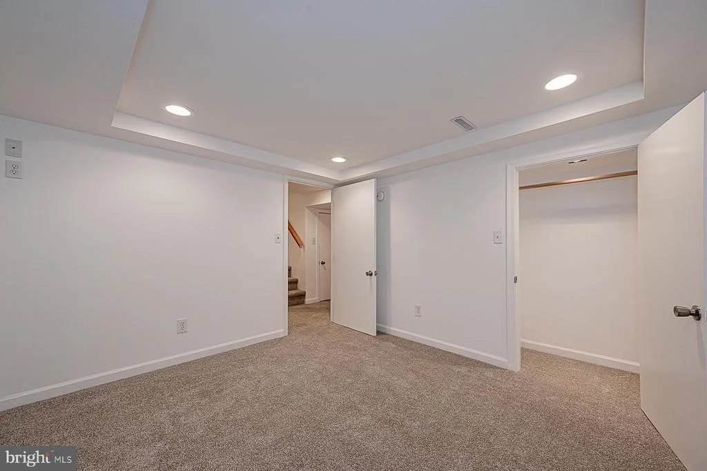 Photo of 8013 TELEGRAPH ROAD
