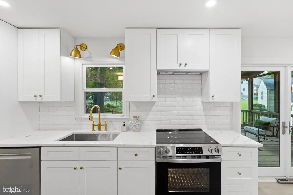 Photo of 5032 KING DAVID BOULEVARD
