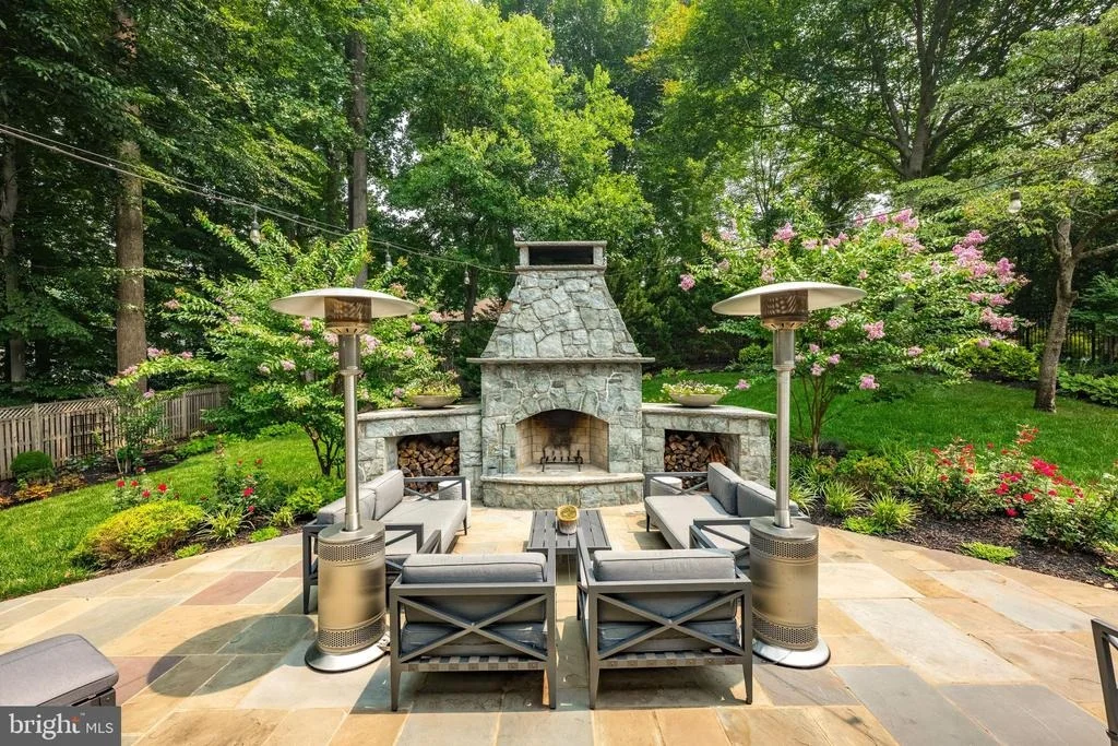 Photo of 7301 MASTERS DRIVE