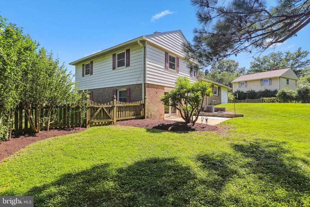 Photo of 4001 BARNSLEY LANE