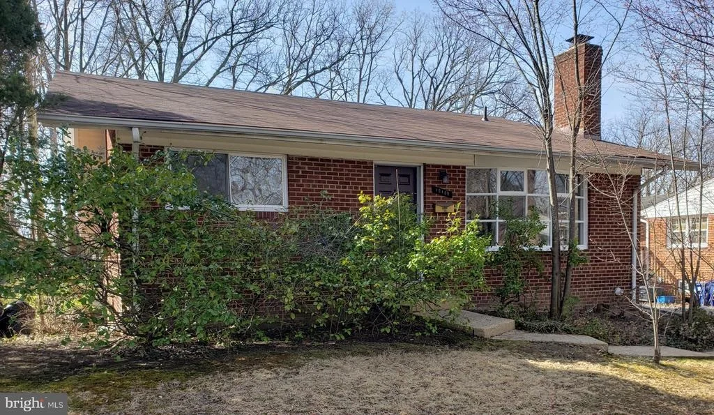 Photo of 10409 FOREST AVENUE