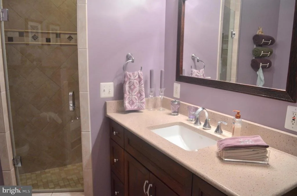 Photo of 9644 BRANCHVIEW LANE