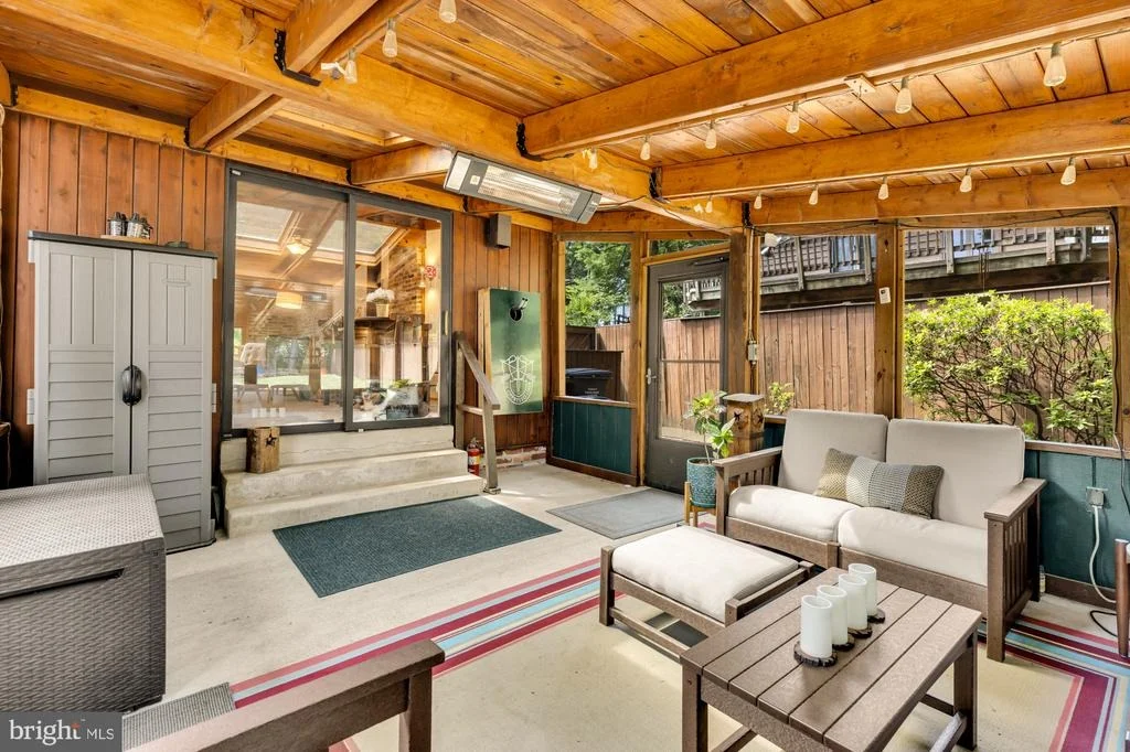Photo of 3018 PINE SPRING ROAD