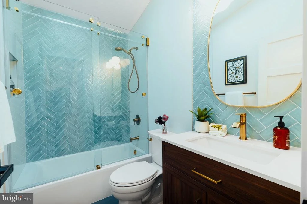 Photo of 108 INTERPROMONTORY ROAD