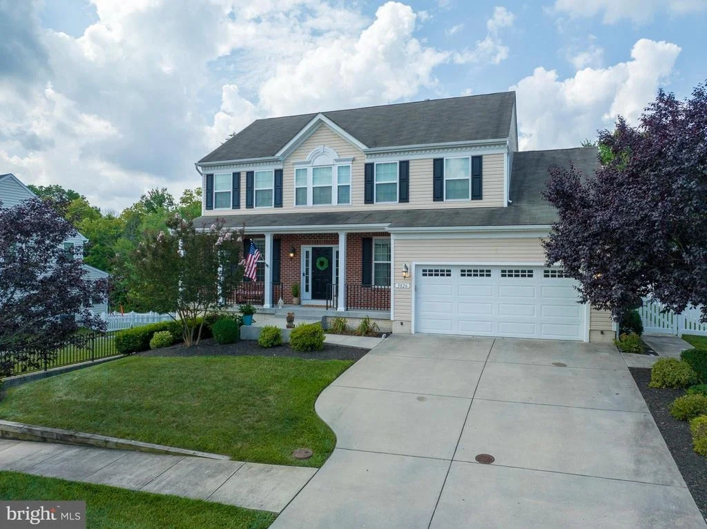 Photo of 5826 BROAD BRANCH WAY