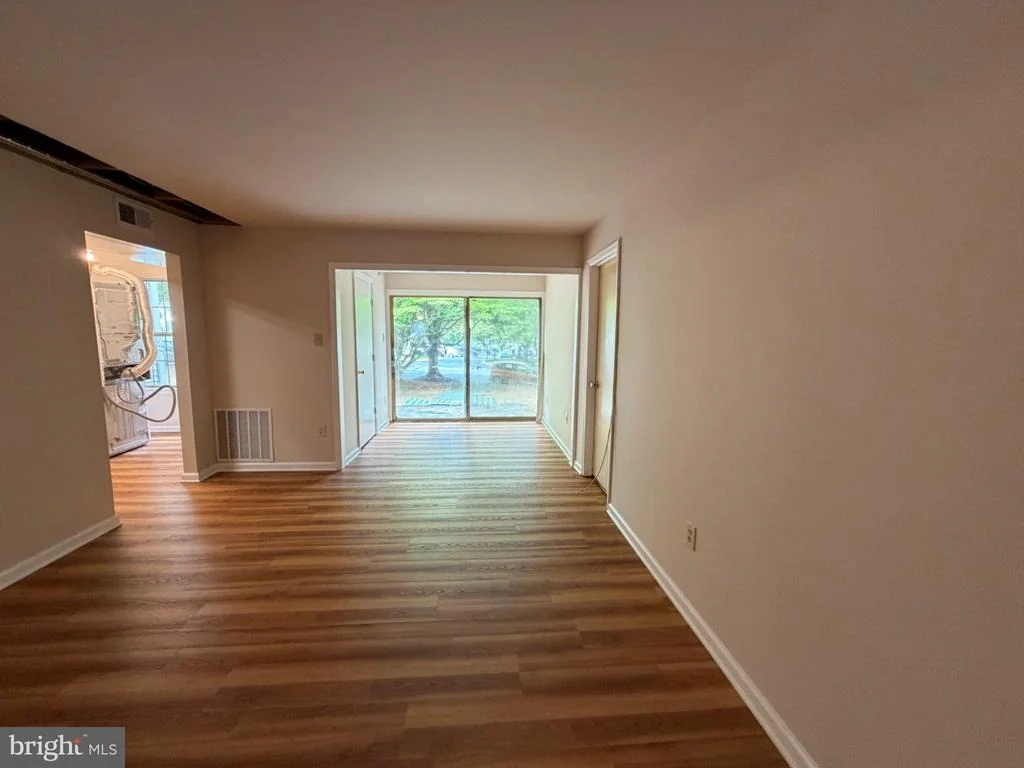 Photo of Unit 12CA at 2403 NORMANDY SQUARE PLACE