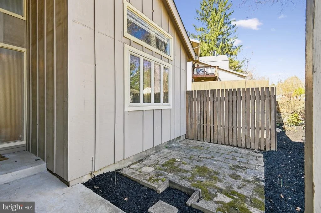 Photo of 5106 THUNDER HILL ROAD
