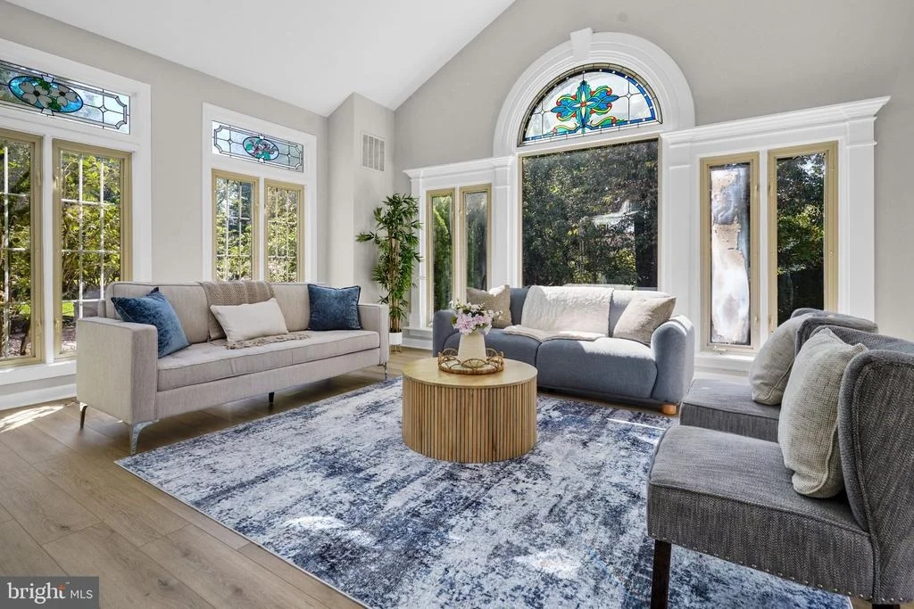 Photo of 9425 FLOWERDEN LANE
