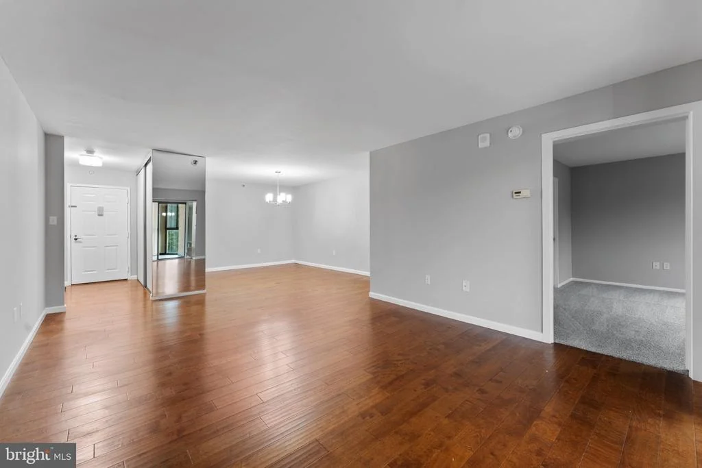 Photo of Unit 1401 at 15101 INTERLACHEN DRIVE