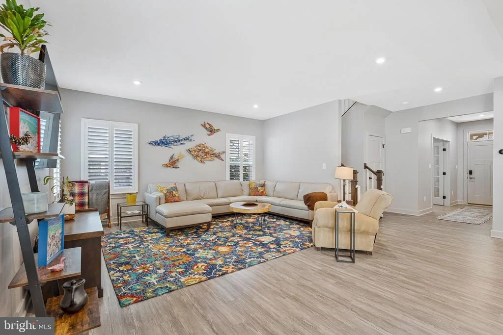 Photo of 238 NORMA DEAN DRIVE