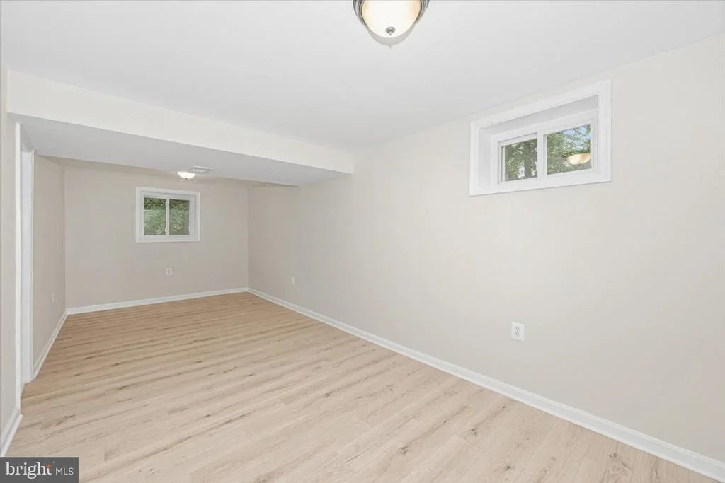 Photo of 8624 PARLIAMENT DRIVE