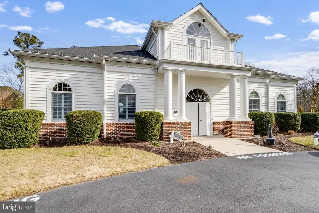 Photo of 32735 SPRING WATER DRIVE