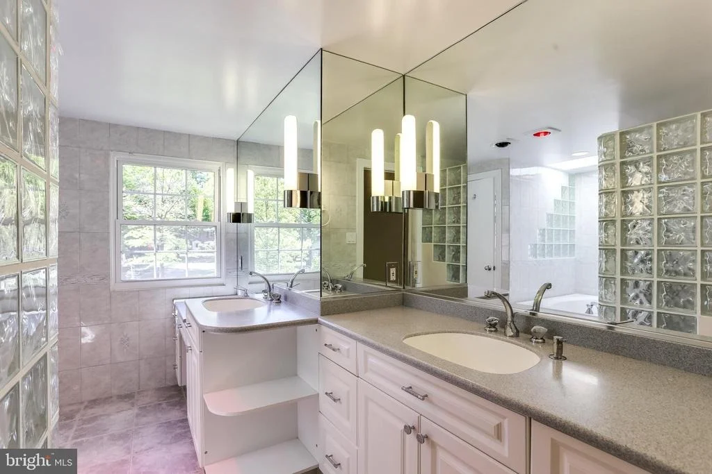 Photo of 13404 BINGHAM COURT