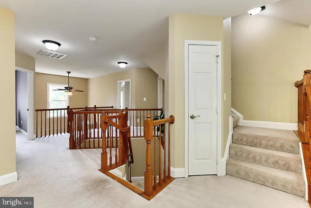 Photo of 5749 YEWING WAY