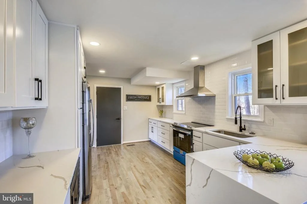 Photo of 1508 LAUREL HILL ROAD