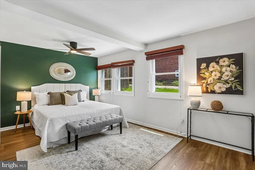 Photo of 10123 CAPITOL VIEW AVENUE