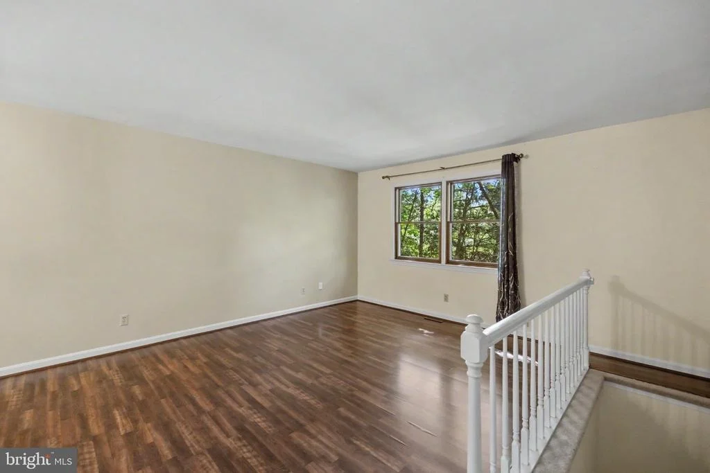 Photo of 7 SENECA TERRACE