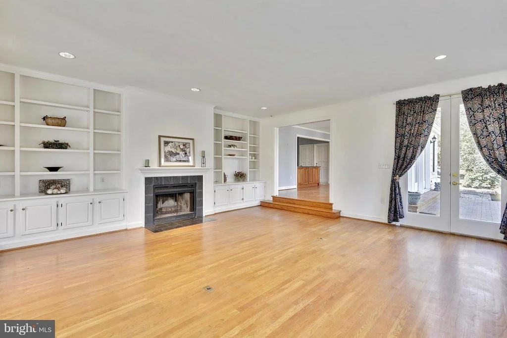 Photo of 10535 SWEETBRIAR PARKWAY