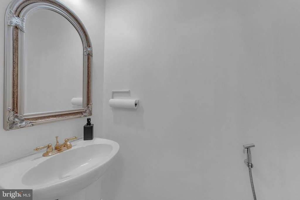 Photo of 13 NORTHAMPTON DRIVE