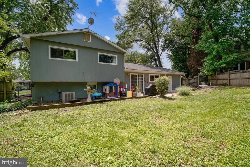 Photo of 13500 REID CIRCLE